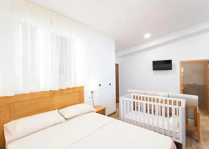 Donas E Cabaleiros *