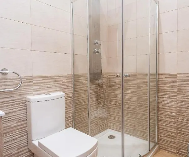 Donas E Cabaleiros Aparthotel *