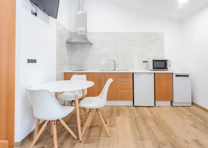 Donas E Cabaleiros Aparthotel Boqueixon